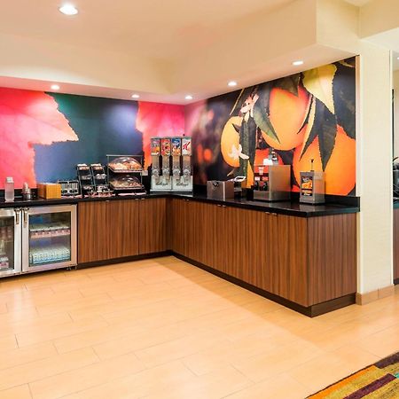 Fairfield Inn And Suites Mobile Exterior foto