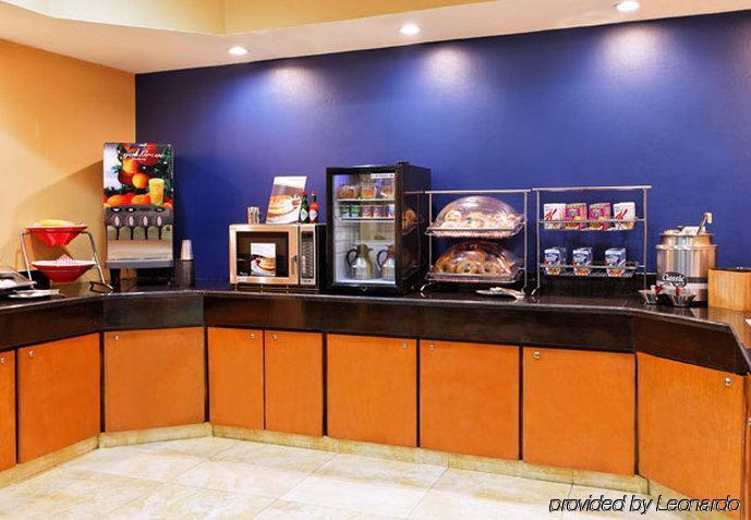 Fairfield Inn And Suites Mobile Exterior foto
